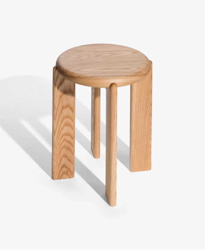 Florence Lounge Chair In Monochrome